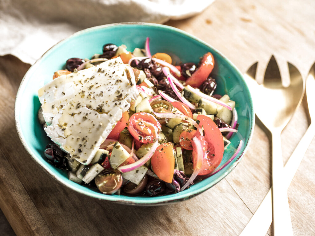 Insights Greece - 100% Superfood Dish: The Everyday Greek Salad