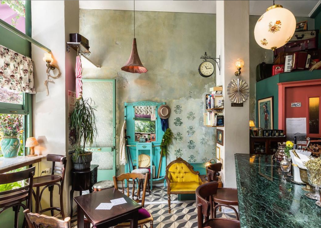 Insights Greece - Athens’ Prettiest Cafes