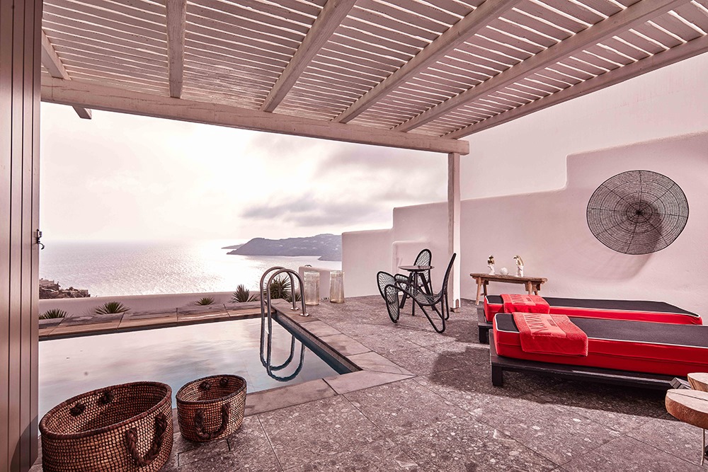 Insights Greece - 5 Most Luxurious Hotels in Mykonos