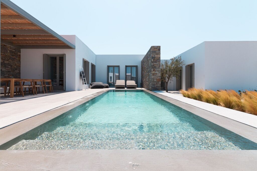 Insights Greece - Stylish New Seafront Hotel Opens in Paros