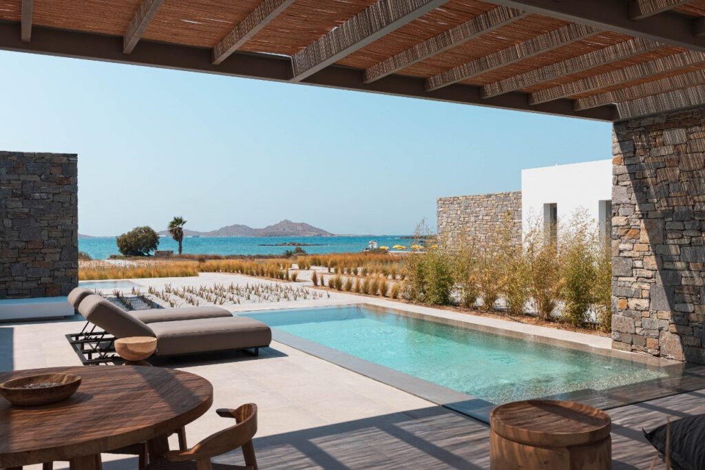Insights Greece - Stylish New Seafront Hotel Opens in Paros