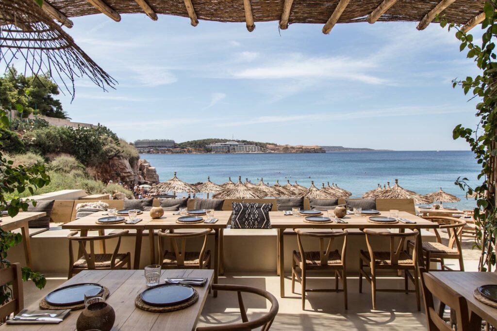Insights Greece - 10 Amazing Restaurants in Athens Riviera