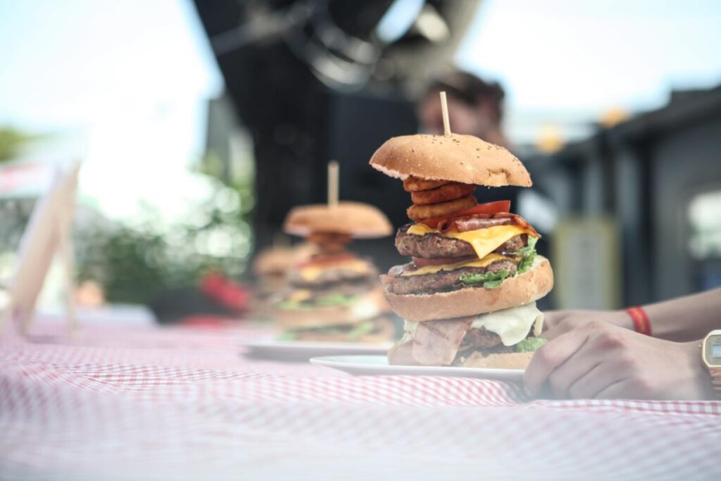 Insights Greece - Athens’ Burger Fest 2021 Continues this Weekend 