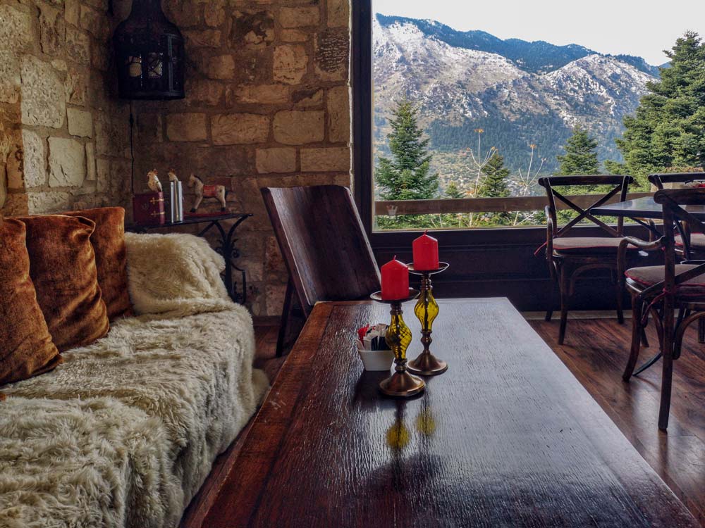 Insights Greece - Charming Chalet That's One of Greece’s Coziest Lounge Bars