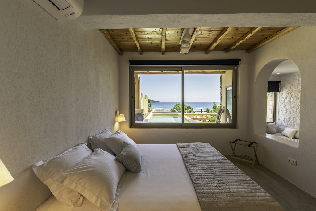 Insights Greece - Stylish Escape at Meli Suites