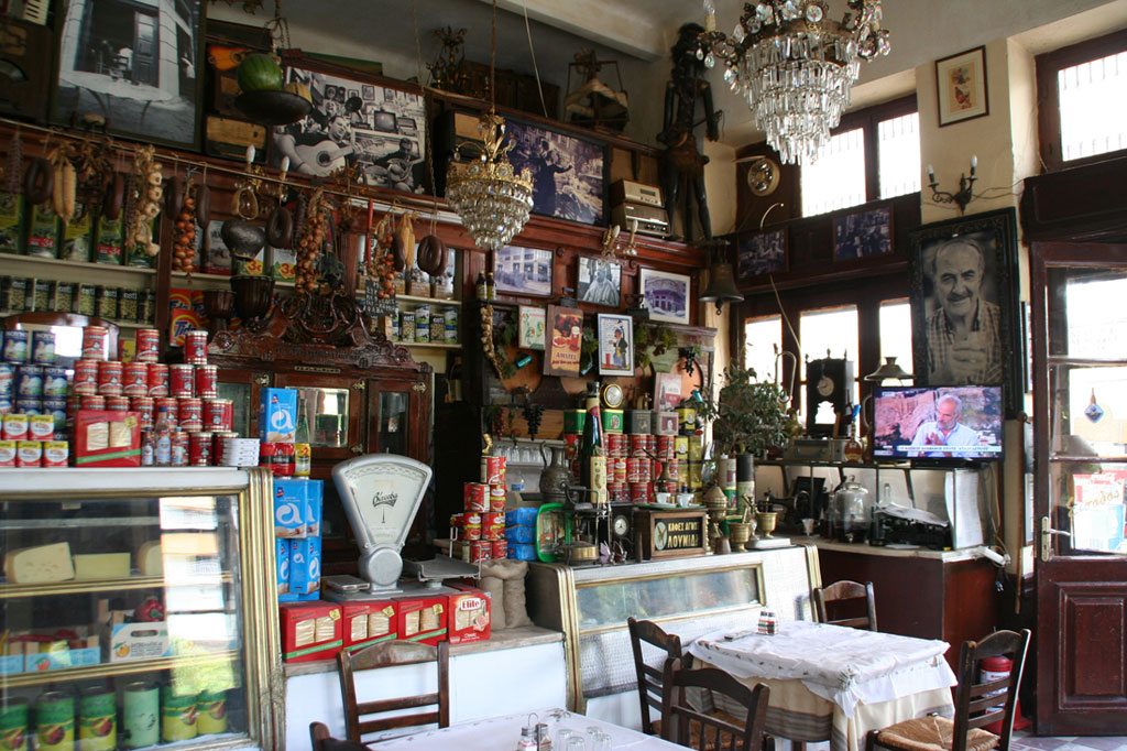 Insights Greece - A-Z MINIGUIDE: Athens’ Authentic Old Tavernas You Never Knew Existed