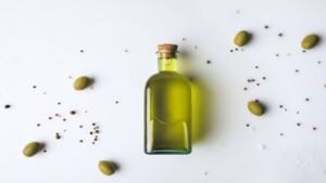 Insights Greece - Why Extra Virgin Olive Oil is the Healthiest Oil Worldwide