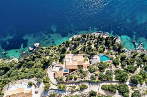 Villa in Corfu